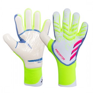 Predator Pro Goalkeeper Gloves