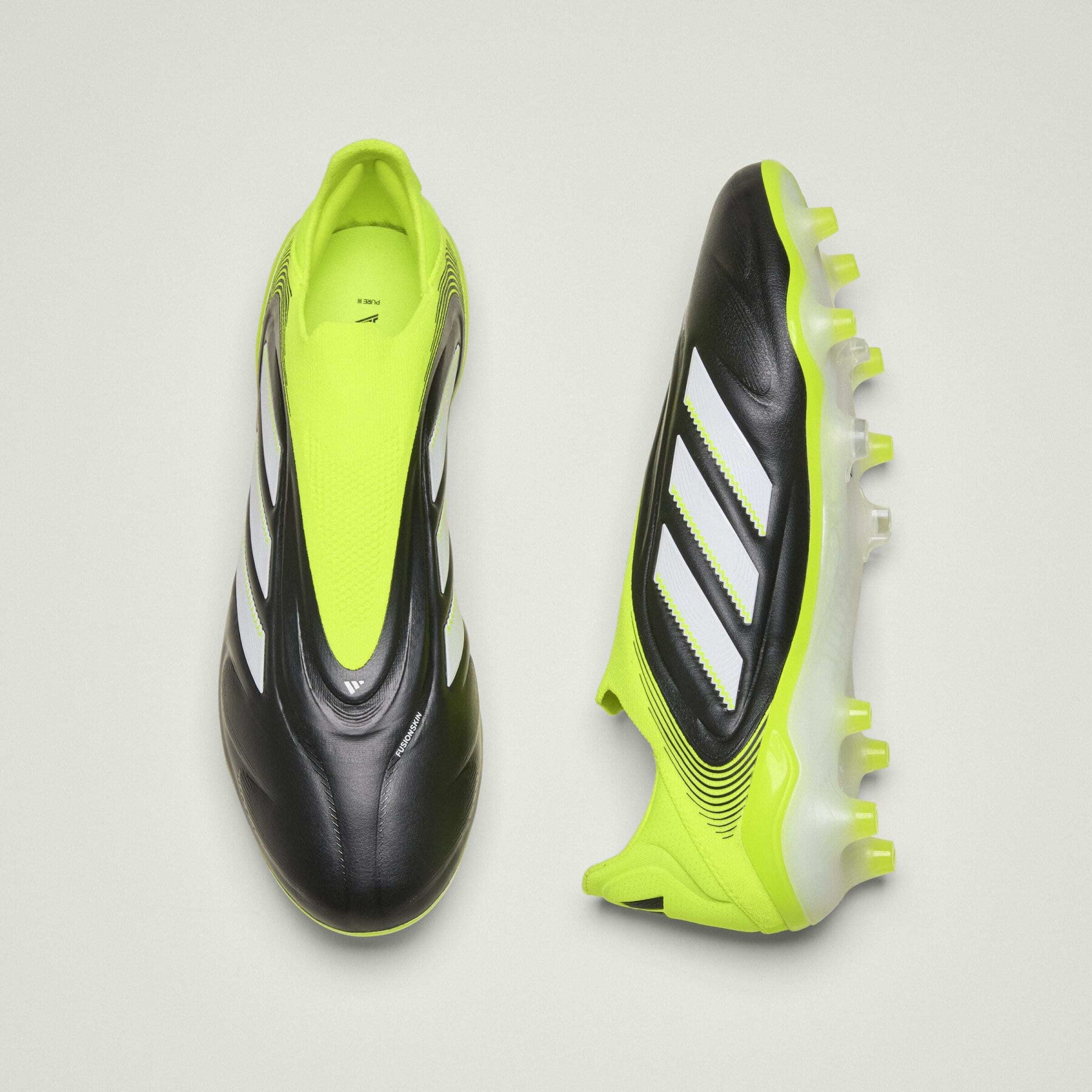 מקצועי | Copa Pure III Elite LL FG