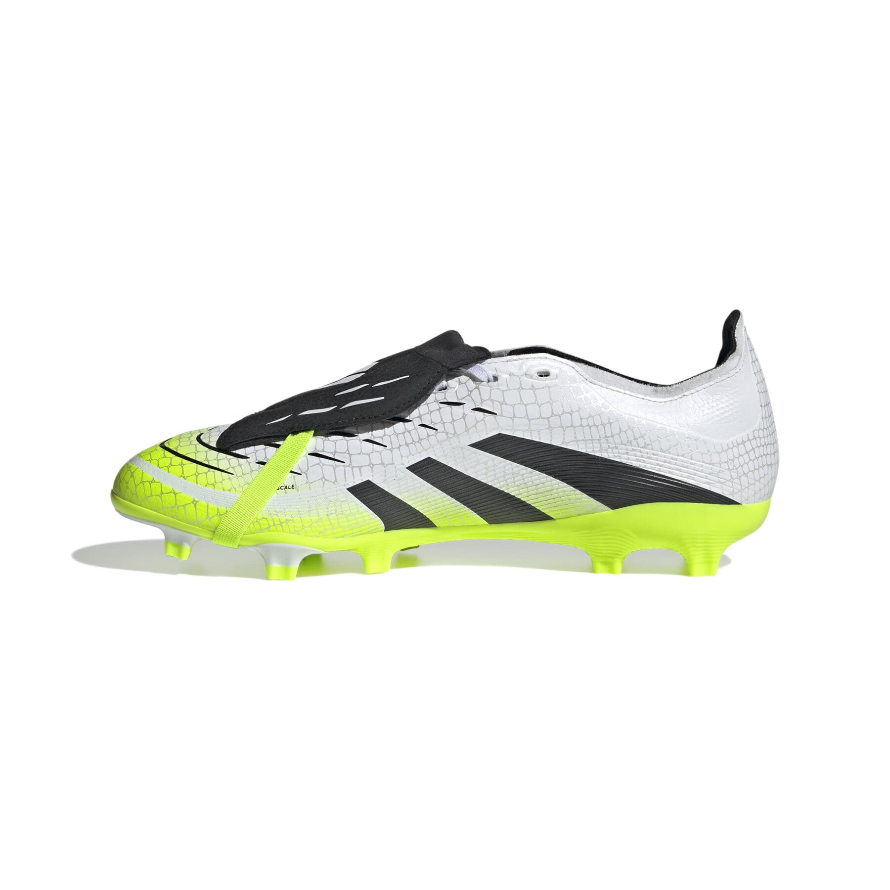 Predator League Fold-Over Tongue FG/MG