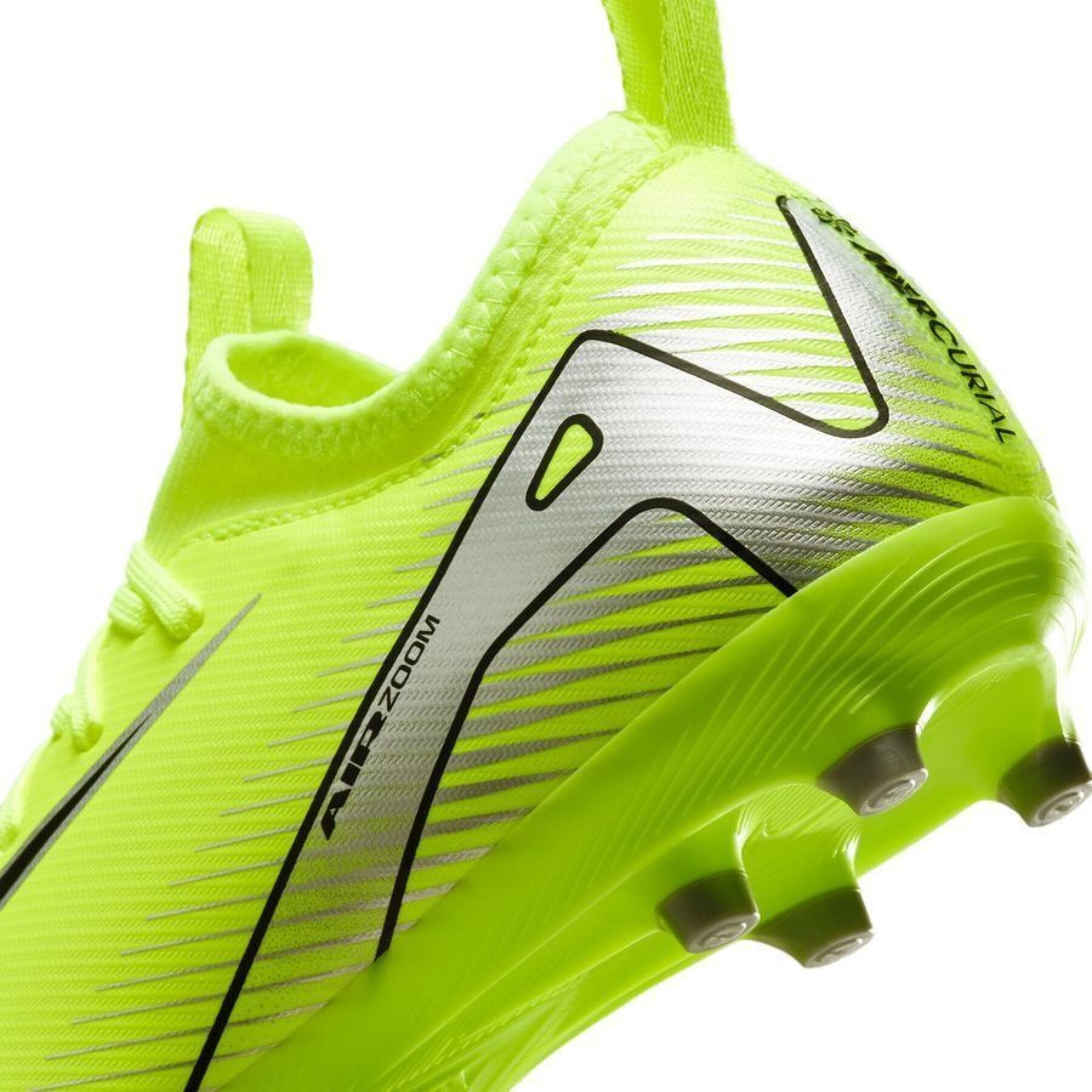 JR ZOOM VAPOR 16 ACADEMY FG/MG