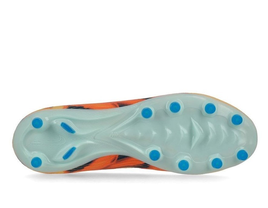 חצי מקצועי | Mercurial Vapor 16 Pro AG