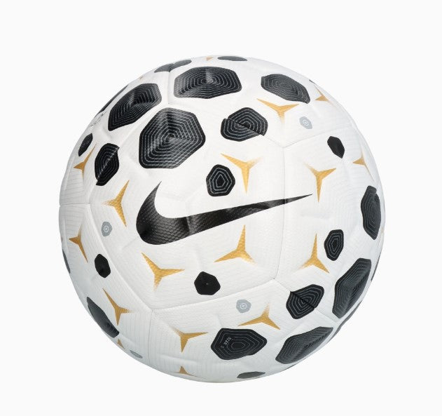 Nike Academy Plus