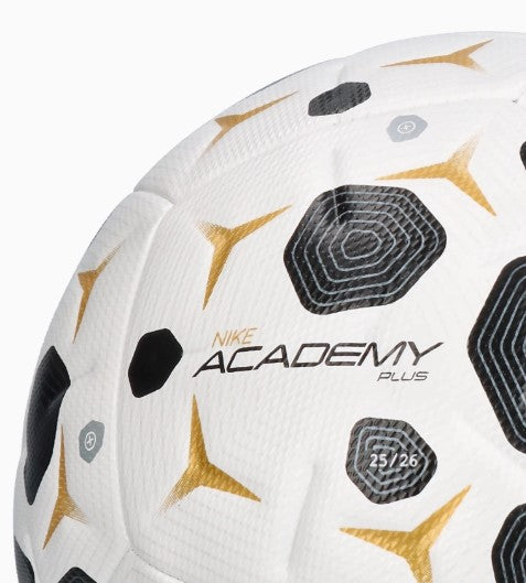 Nike Academy Plus