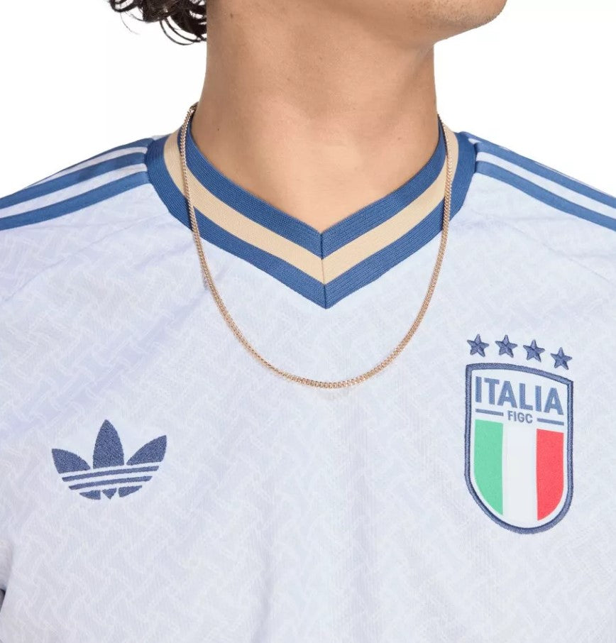Italy 26 Away Jersey